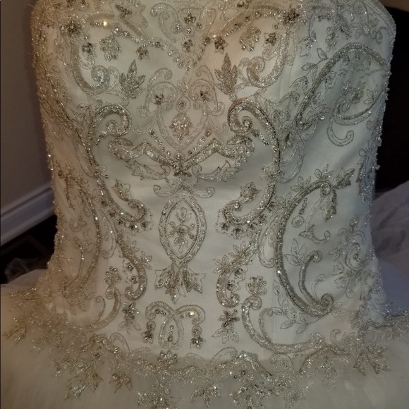 Luxury Pearl Beaded Wedding Dress - Picture 5 of 8
